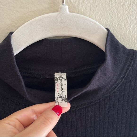 Intimately Free People The Rickie Turtleneck Top S - Picture 5 of 6
